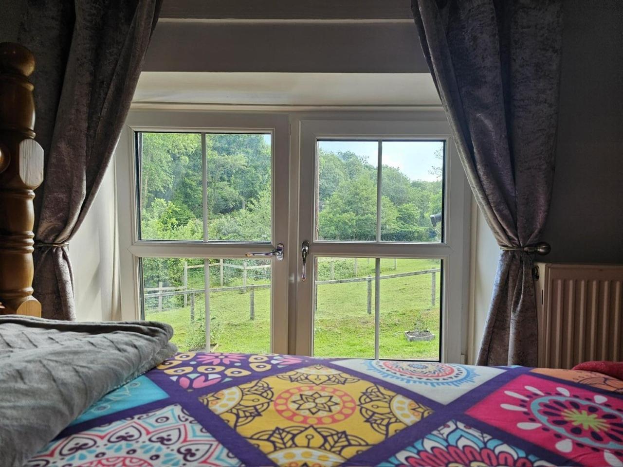The Cottage Govilon 外观 照片